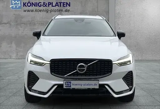 Usata Volvo XC60 Plus 250 CV (183 kW) 2025 Bianco SUV