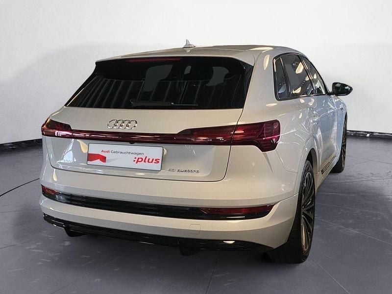 Gebraucht Audi e-tron S-Line 230 kW (313 PS) 2021 Weiß SUV