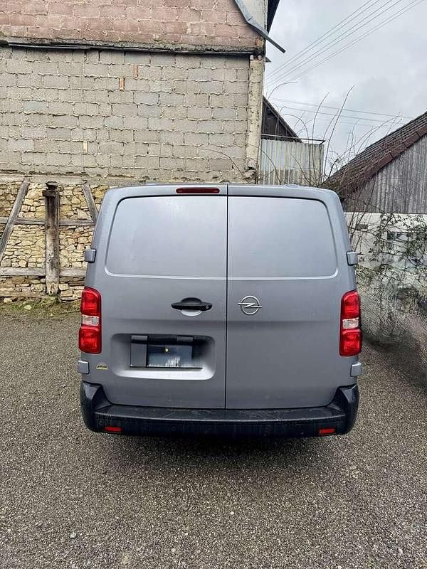 Gebraucht Opel Vivaro Edition 122 PS (89 kW) 2020 Silber Van / Kleinbus