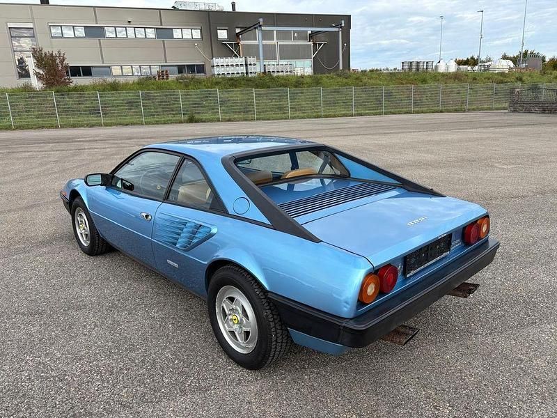 Second-hand Ferrari Mondial 235 CP (172 kW) 1984 Albastru Coupe