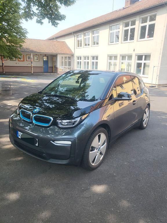 Grau Gebraucht 2019 BMW i3 Kleinwagen | 18.500 € (Fairer Preis) - Bild 1/4