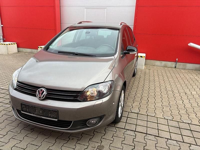 Grau Gebraucht 2012 VW Golf Plus Style Van / Kleinbus | 4.550 € (Superpreis) - Bild 1/4
