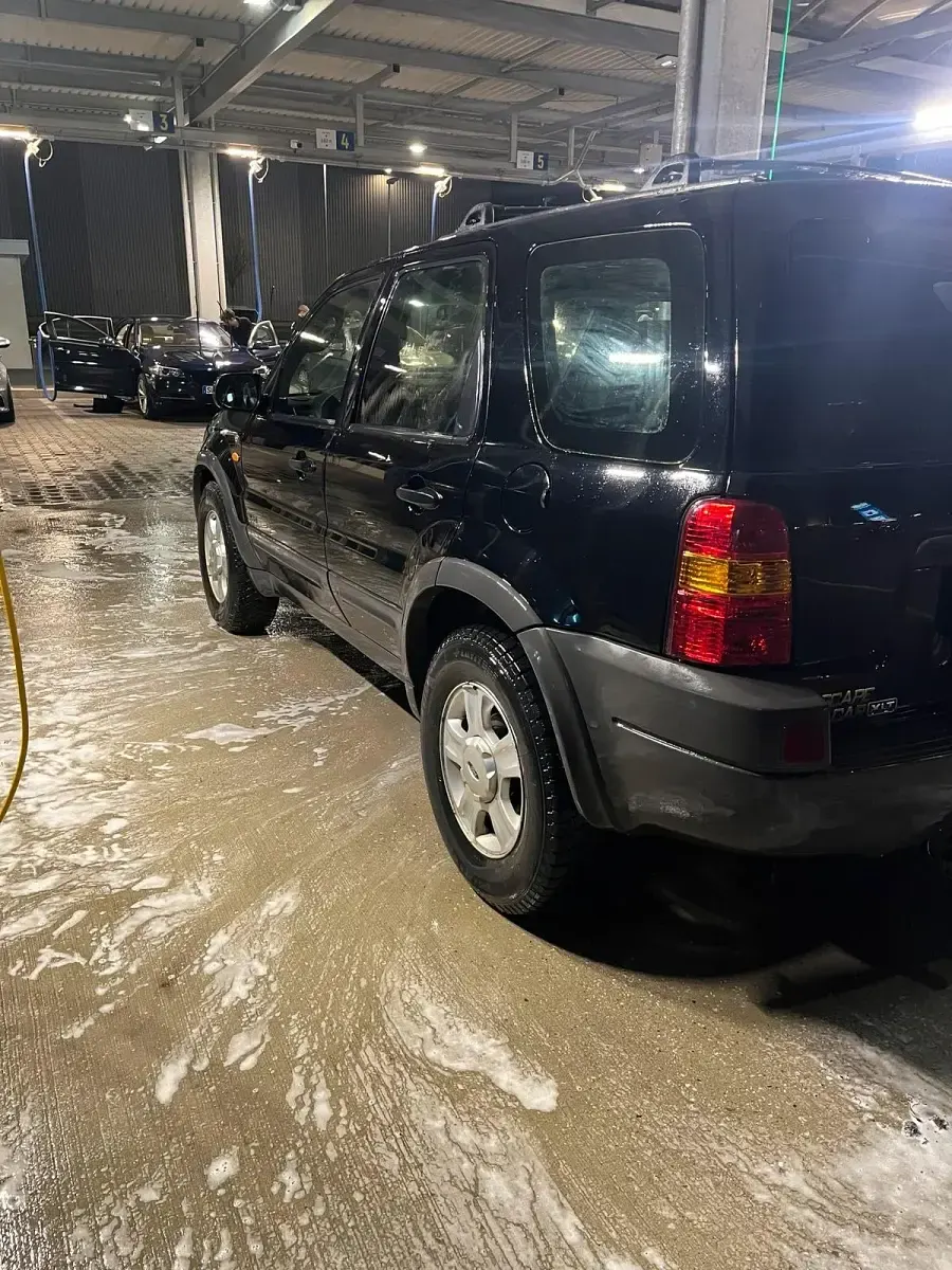 Gebraucht Ford Maverick 197 PS (144 kW) 2002 Schwarz SUV