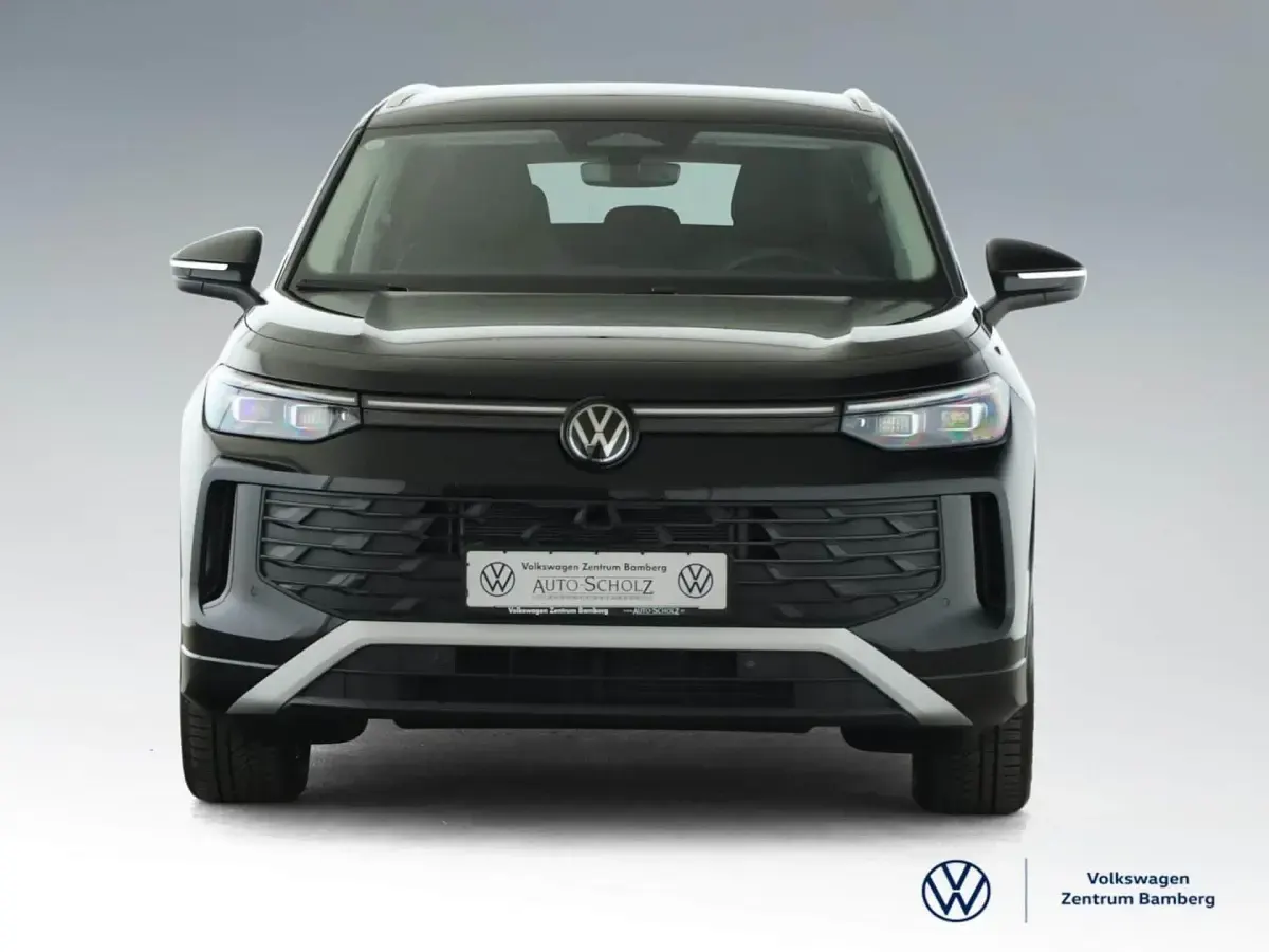 Gebraucht VW Tayron Life 150 PS (110 kW) 2025 Schwarz SUV