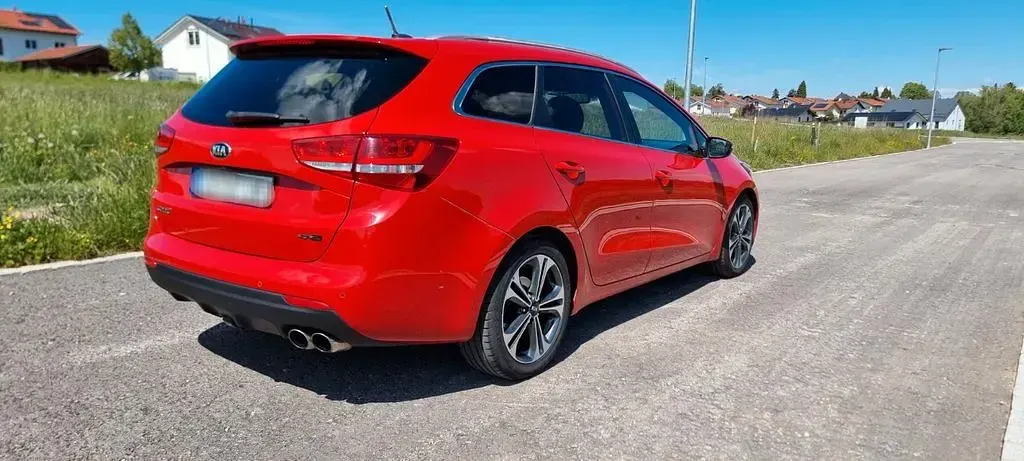 Gebraucht Kia Ceed GT GT-Line 120 PS (88 kW) 2016 Rot Kombi
