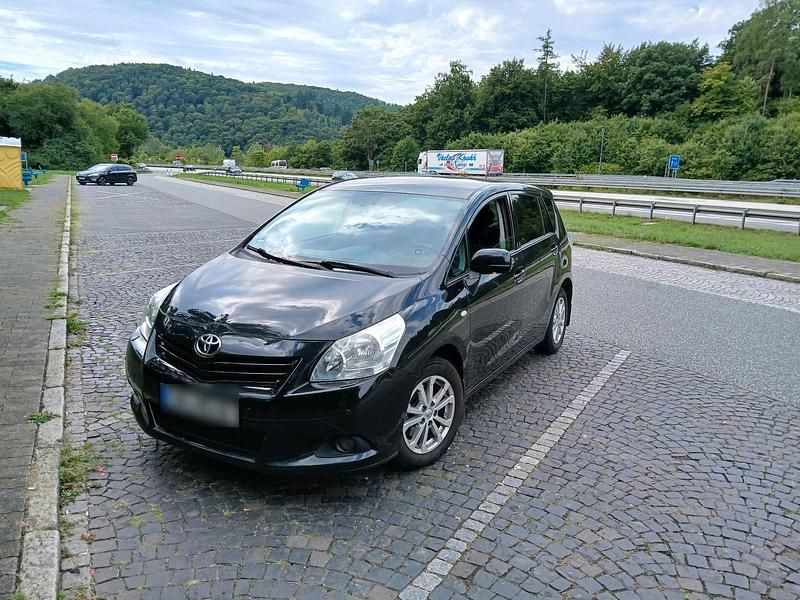 Gebraucht Toyota Yaris 130 PS (95 kW) 2010 Schwarz Kleinwagen