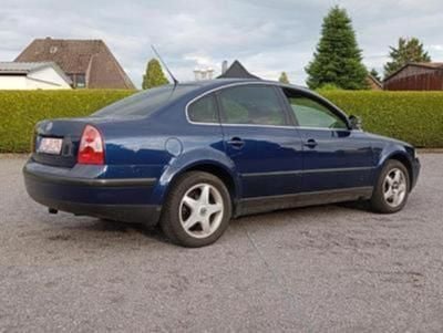 Second-hand VW Passat 116 CP (85 kW) 2004 Berlinǎ
