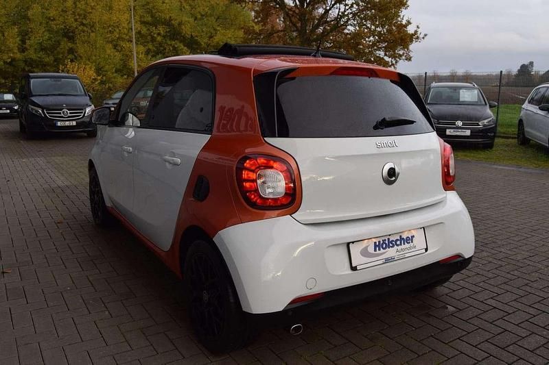 Gebraucht Smart ForFour Passion 90 PS (66 kW) 2019 Orange Kleinwagen