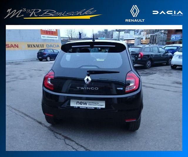 Gebraucht Renault Twingo Zen 60 kW (82 PS) 2022 Blackpearlschwarz Kleinwagen