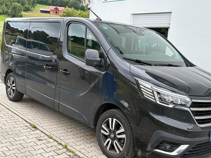 Gebraucht Renault Trafic 180 PS (132 kW) 2024 Schwarz Van / Kleinbus