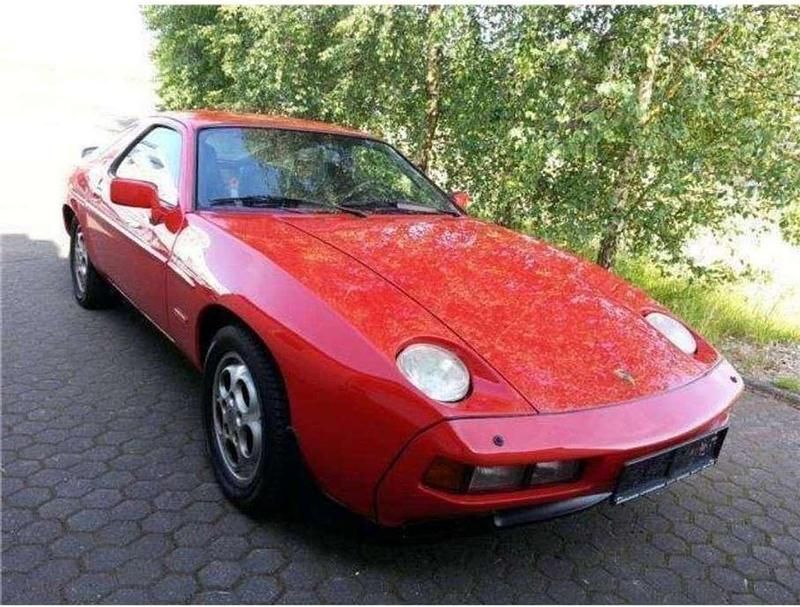 Rot Gebraucht 1985 Porsche 928 Coupé | 60.000 € - Bild 1/4