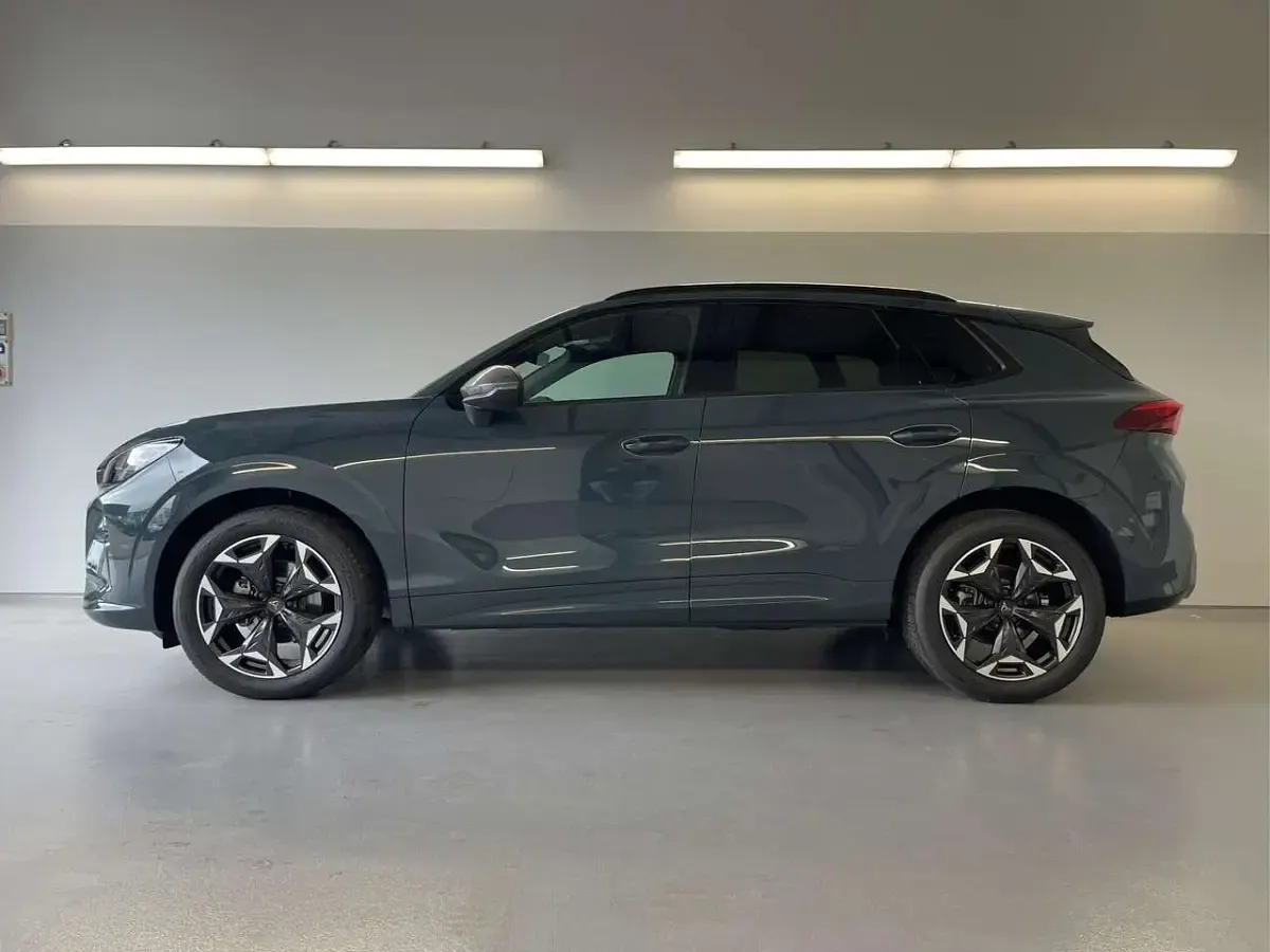 Neu Cupra Terramar 150 PS (110 kW) 2026 [9k9k] fiord blau SUV