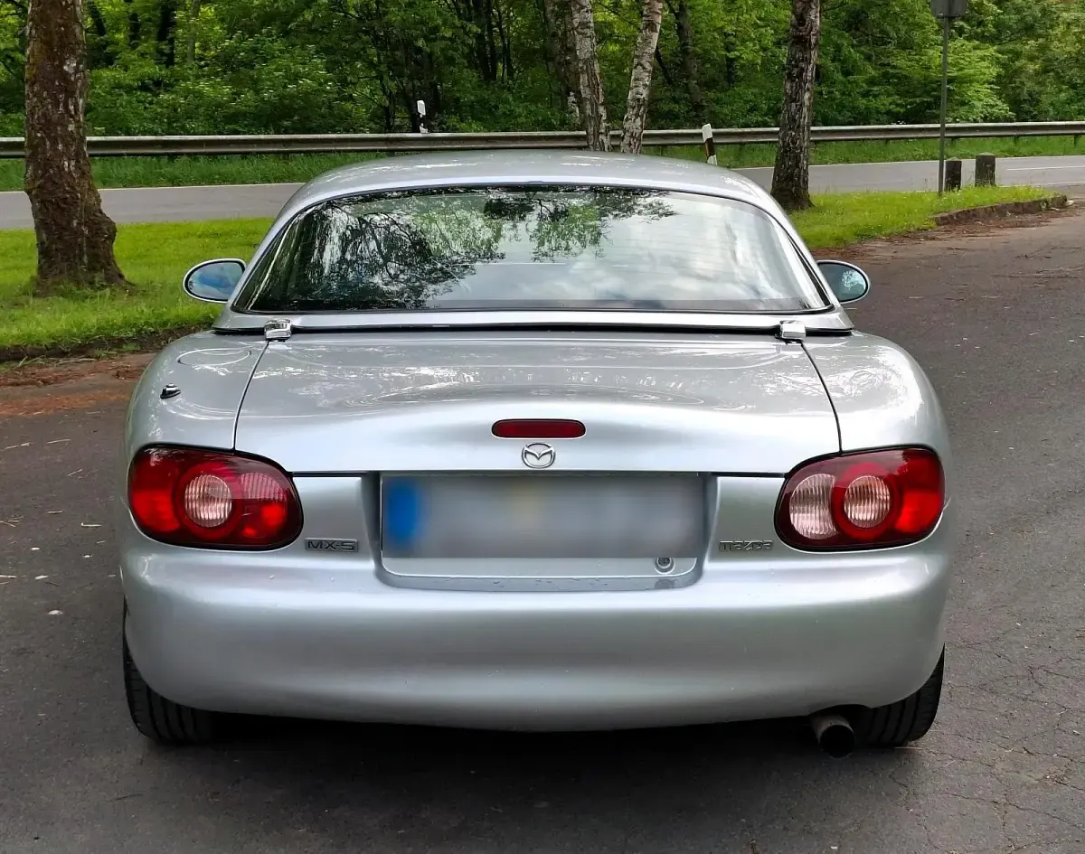 Używany Mazda MX5 110 KM (80 kW) 2002 Kabriolet