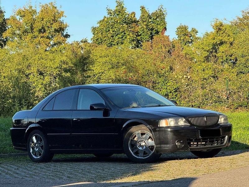 Schwarz Gebraucht 2004 Lincoln LS Limousine | 5.800 € - Bild 1/4