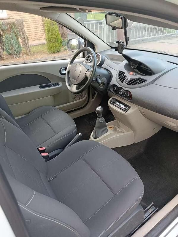 Gebraucht Renault Twingo 76 PS (55 kW) 2009 Weiß Kleinwagen