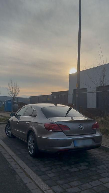 Usata VW CC 160 CV (117 kW) 2013 Marrone Berlina