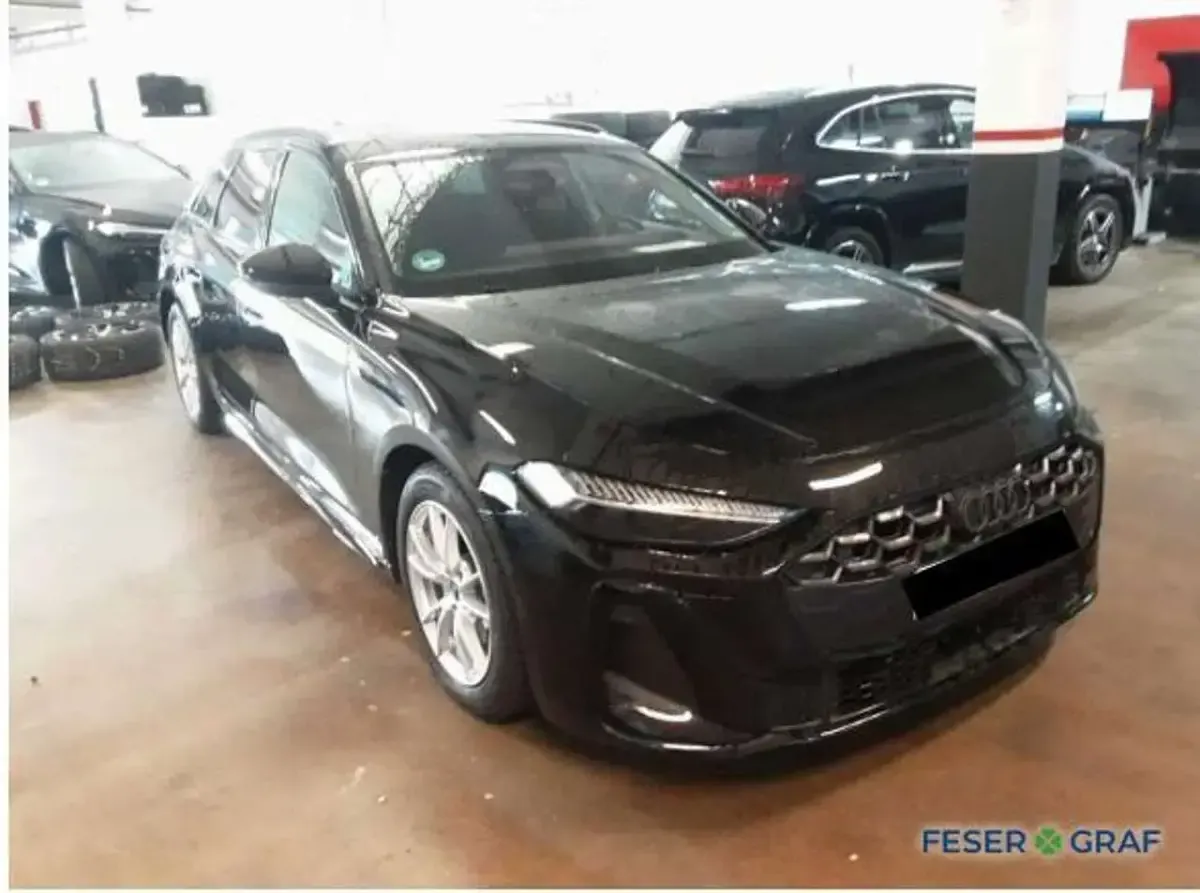 Gebraucht Audi A5 Ambiente 150 PS (110 kW) 2025 Mythosschwarz metallic Kombi