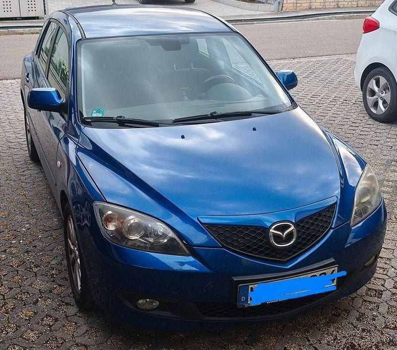 Blau Gebraucht 2006 Mazda 3 Comfort Limousine | 700 € (Superpreis) - Bild 1/4