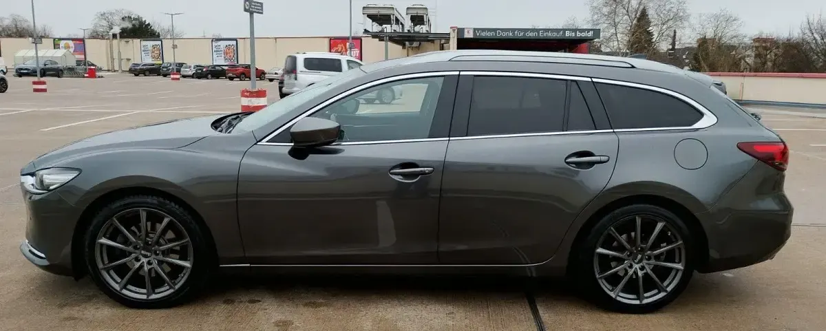 Gebraucht Mazda 6 Edition 184 PS (135 kW) 2020 Grau Kombi