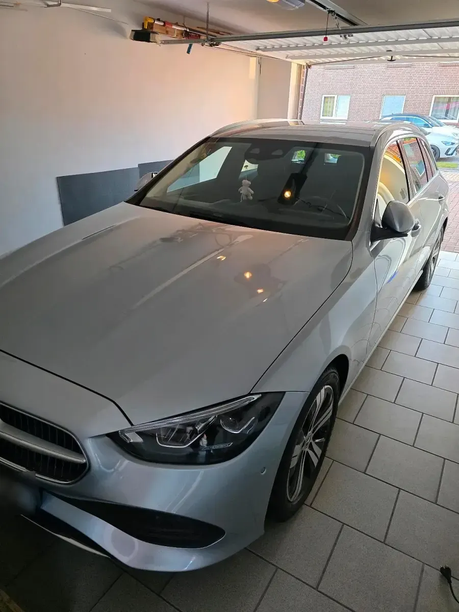 Gebraucht Mercedes 220 200 PS (147 kW) 2022 Silber Kombi