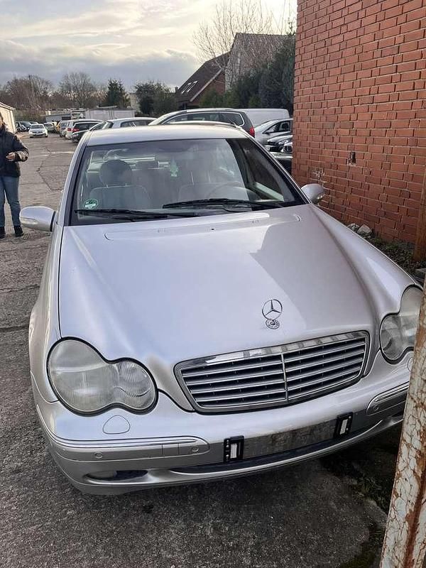Gebraucht Mercedes C240 170 PS (125 kW) 2000 Grau Limousine