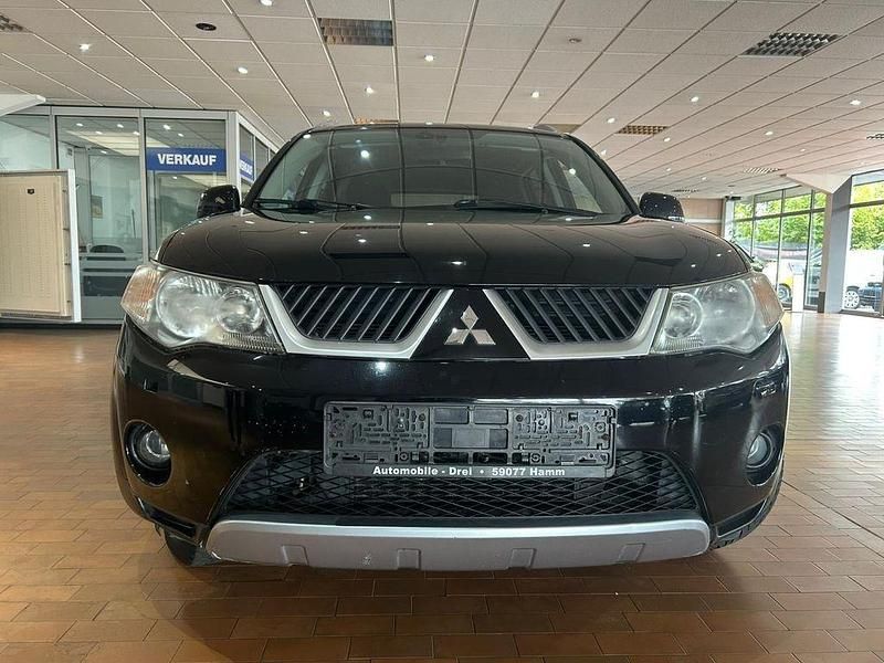 Gebraucht Mitsubishi Outlander 156 PS (114 kW) 2010 Schwarz SUV