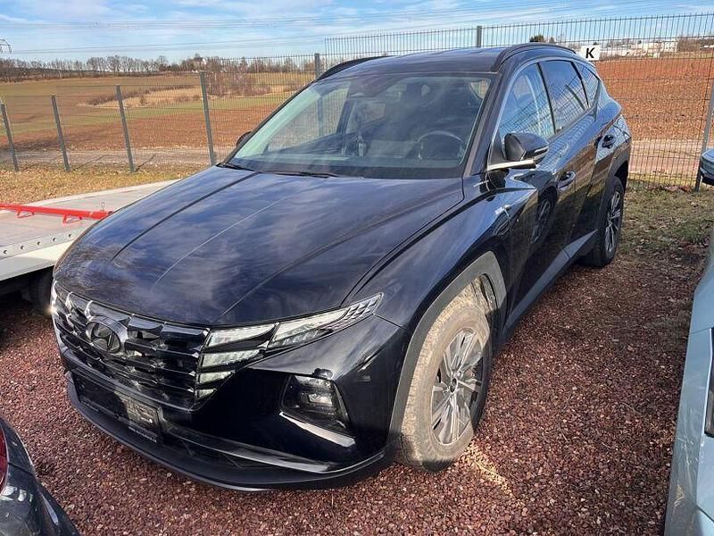 Gebraucht Hyundai Tucson 179 PS (131 kW) 2021 Phantom black / mic SUV