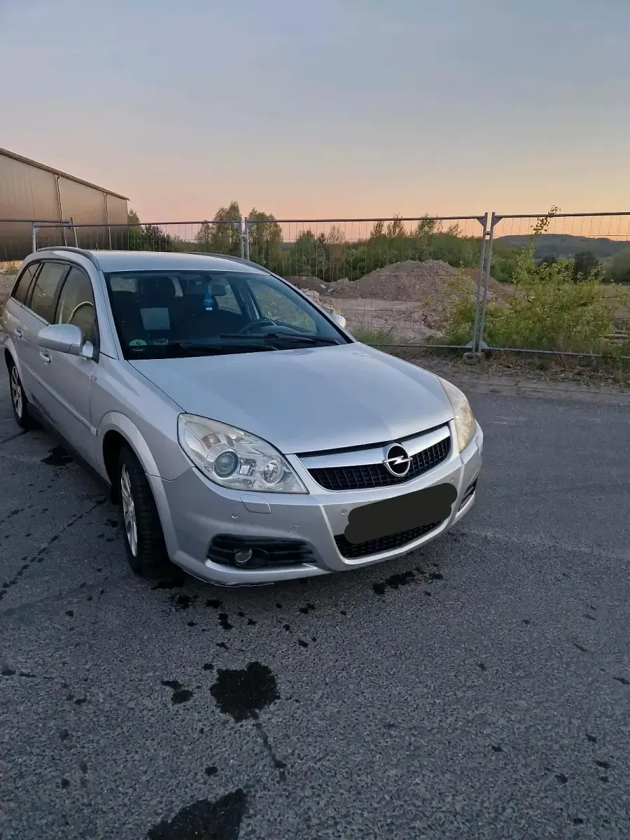 Gebraucht Opel Vectra 150 PS (110 kW) 2005 Grau Kombi