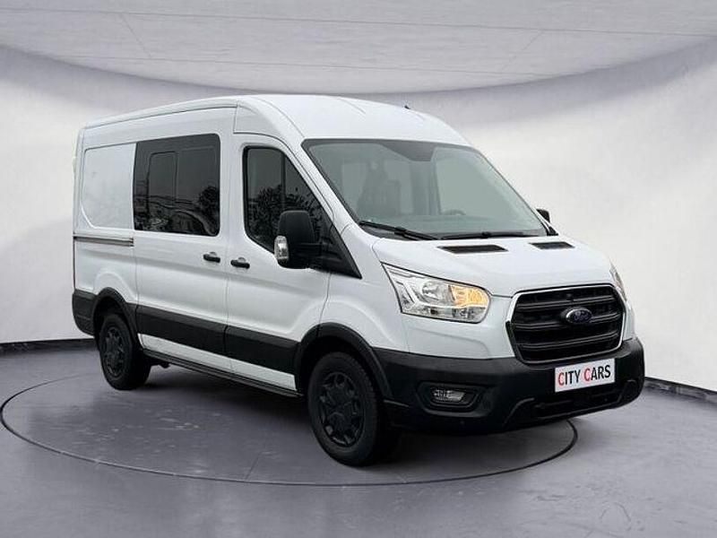 Gebraucht Ford Transit Trend 170 PS (125 kW) 2019 Schwarz Van / Kleinbus