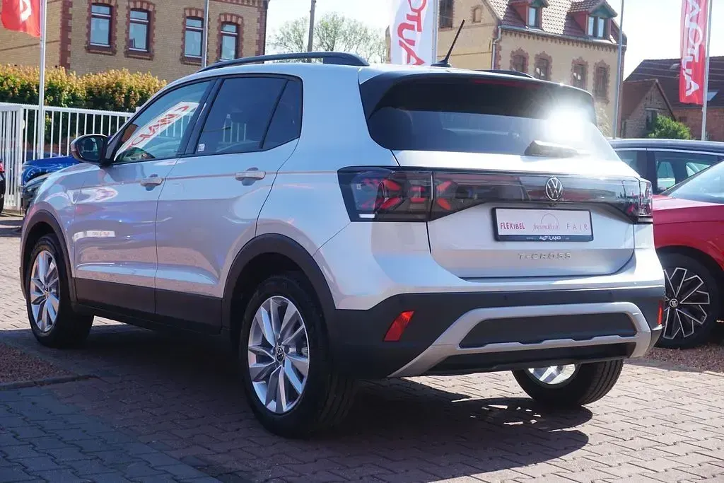 Neu VW T-Cross 150 PS (110 kW) 2026 Silber SUV