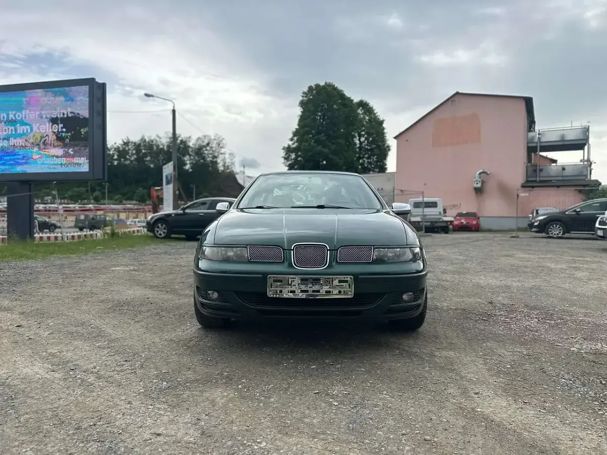 Gebraucht Seat Toledo 105 PS (77 kW) 1999 Grün Limousine