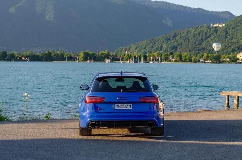 Second-hand Audi RS6 Performance 605 CP (444 kW) 2018 Albastru Break