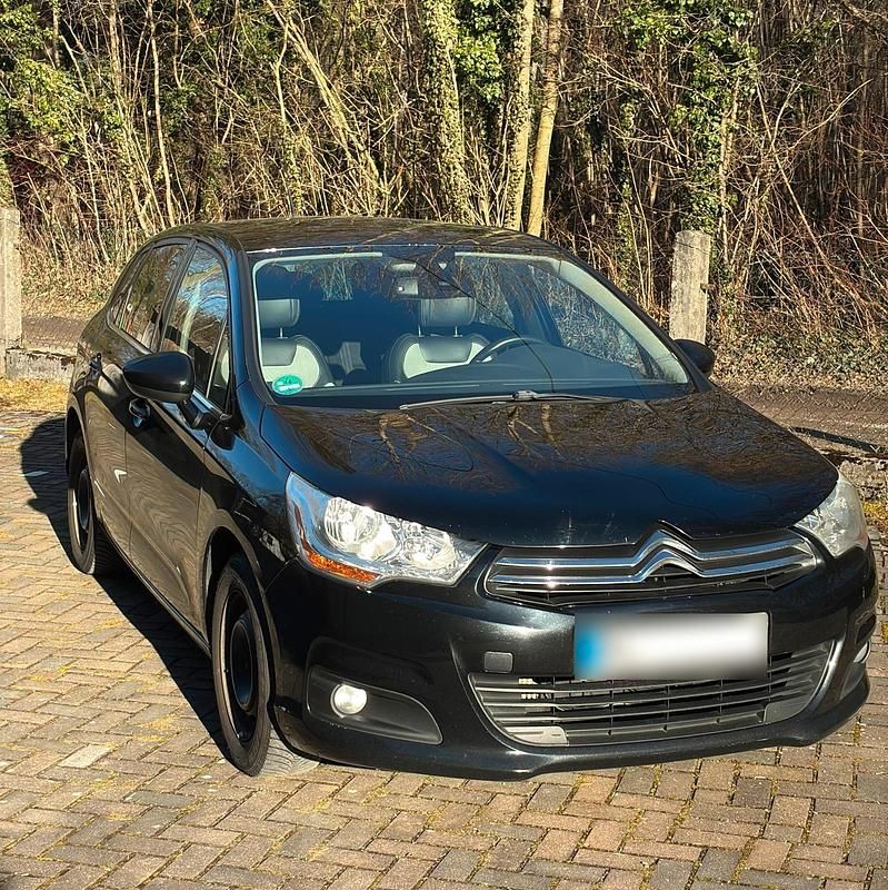 Gebraucht Citroën C4 Exclusive 111 PS (81 kW) 2011 Schwarz Limousine