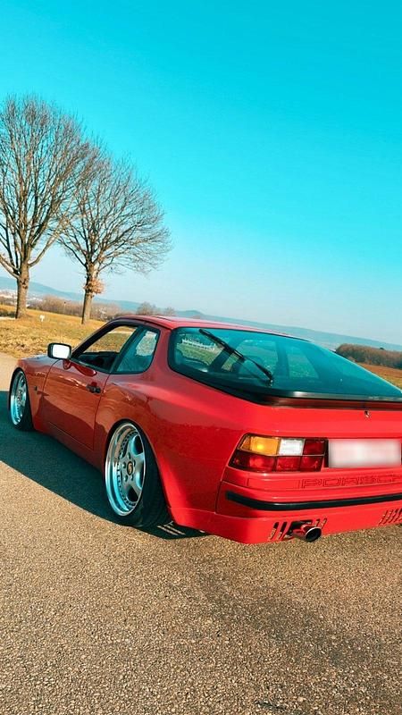 Gebraucht Porsche 944 163 PS (119 kW) 1982 Rot Coupé