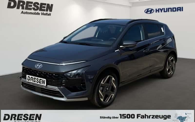 Grau Neu 2025 Hyundai Bayon Prime SUV | 25.990 € (Teuer) - Bild 1/4