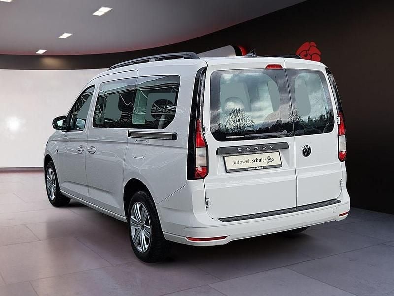 Gebraucht VW Caddy Maxi Life 114 PS (83 kW) 2023 Weiß Van / Kleinbus