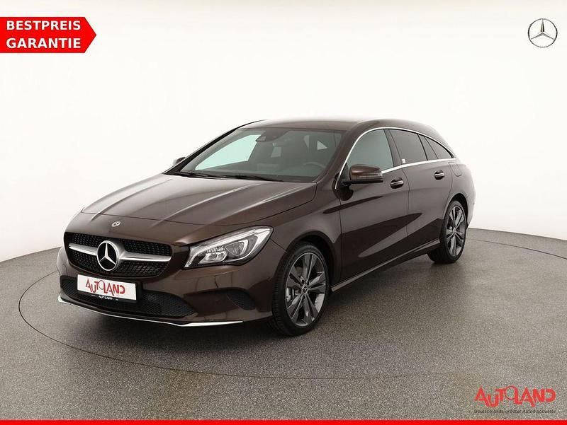 Braun Gebraucht 2018 Mercedes CLA220 Shooting Brake Kombi | 25.990 € (Fairer Preis) - Bild 1/4