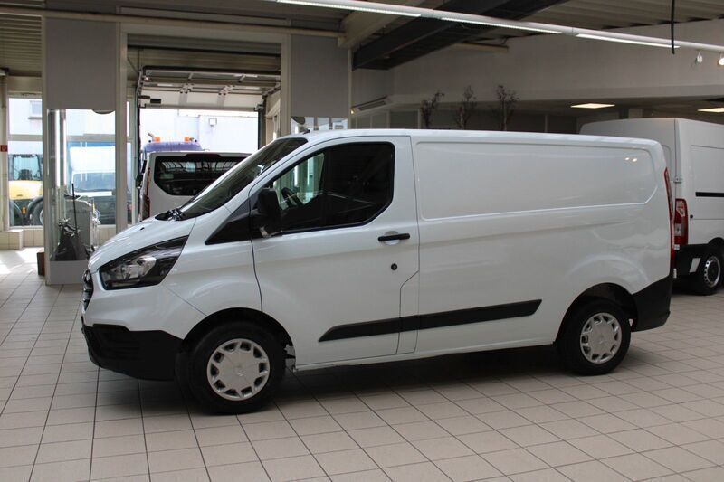 Gebraucht Ford Transit Custom 105 PS (77 kW) 2018 Weiß Van
