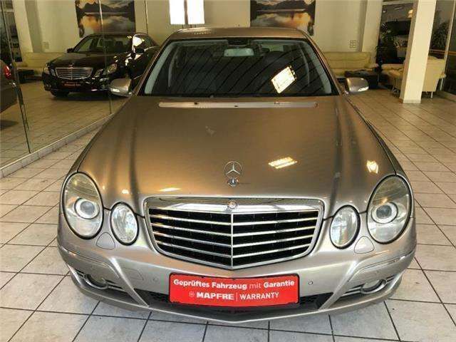 Gebraucht Mercedes E280 Avantgarde 190 PS (139 kW) 2008 Beige Limousine