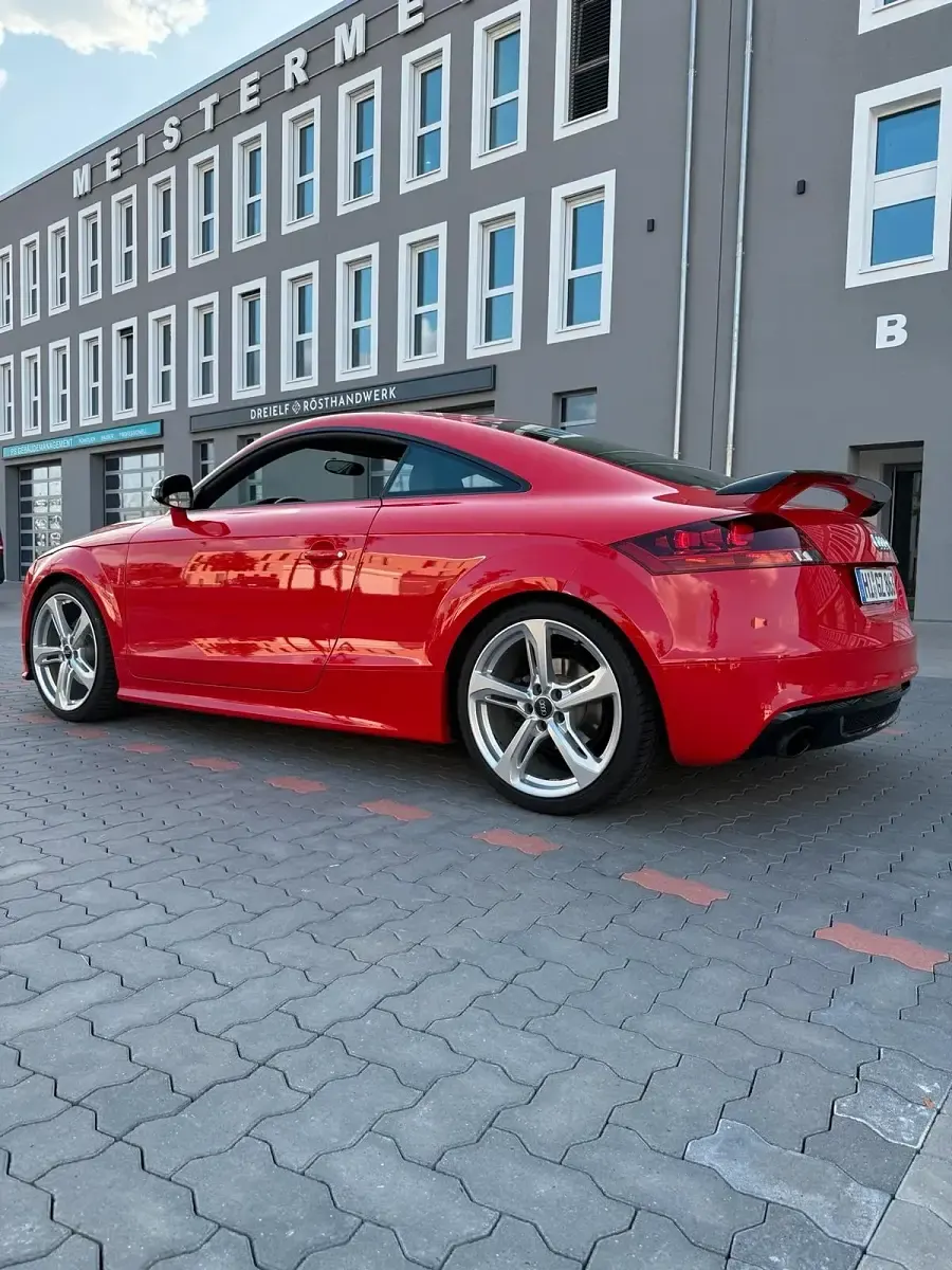 Gebraucht Audi TT Competition 211 PS (155 kW) 2011 Rot Coupé