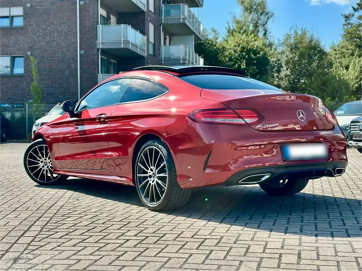 Gebraucht Mercedes C250 211 PS (155 kW) 2017 Rot Coupé