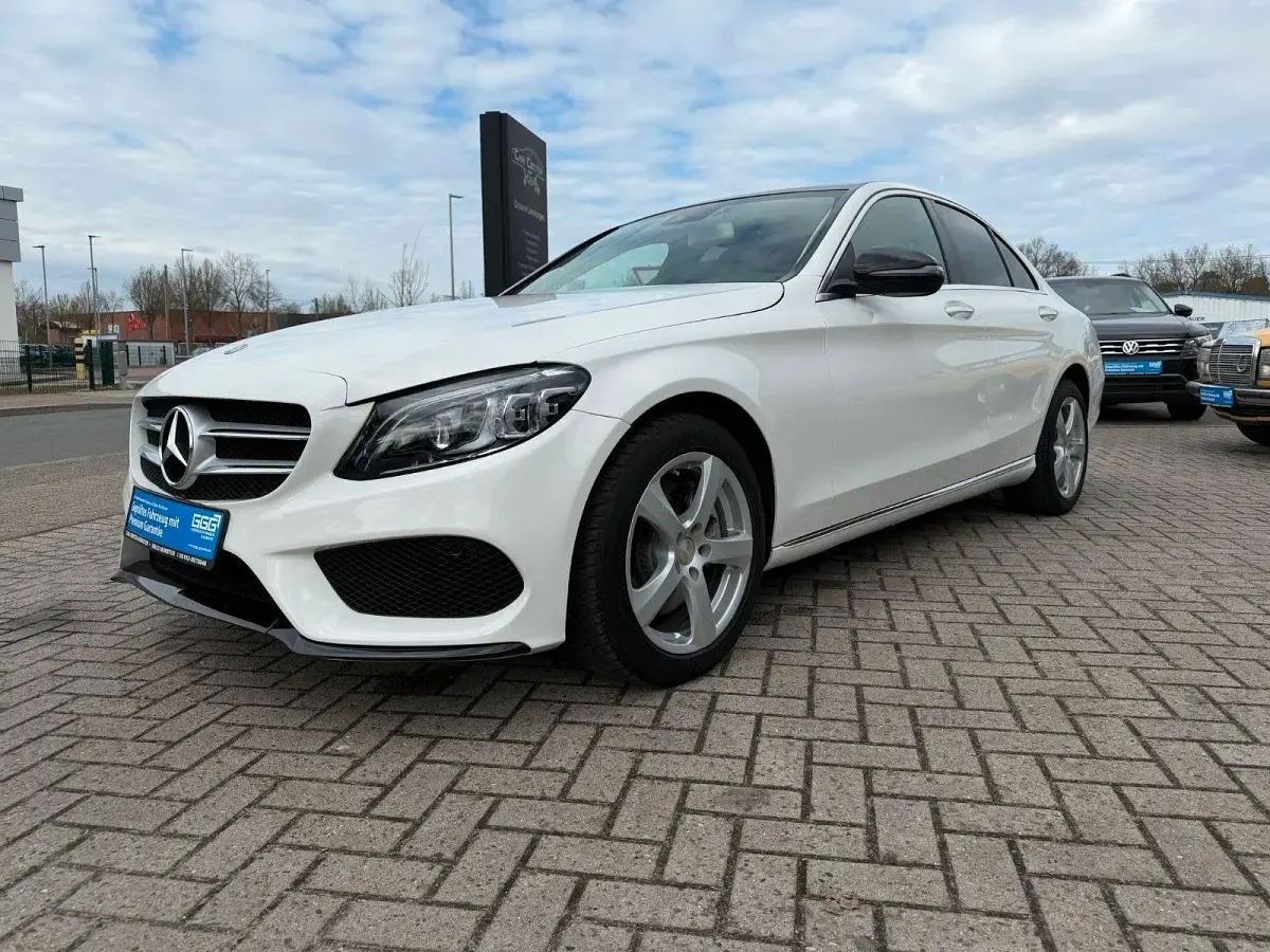 Gebraucht Mercedes C300 245 PS (180 kW) 2017 Weiß Kombi