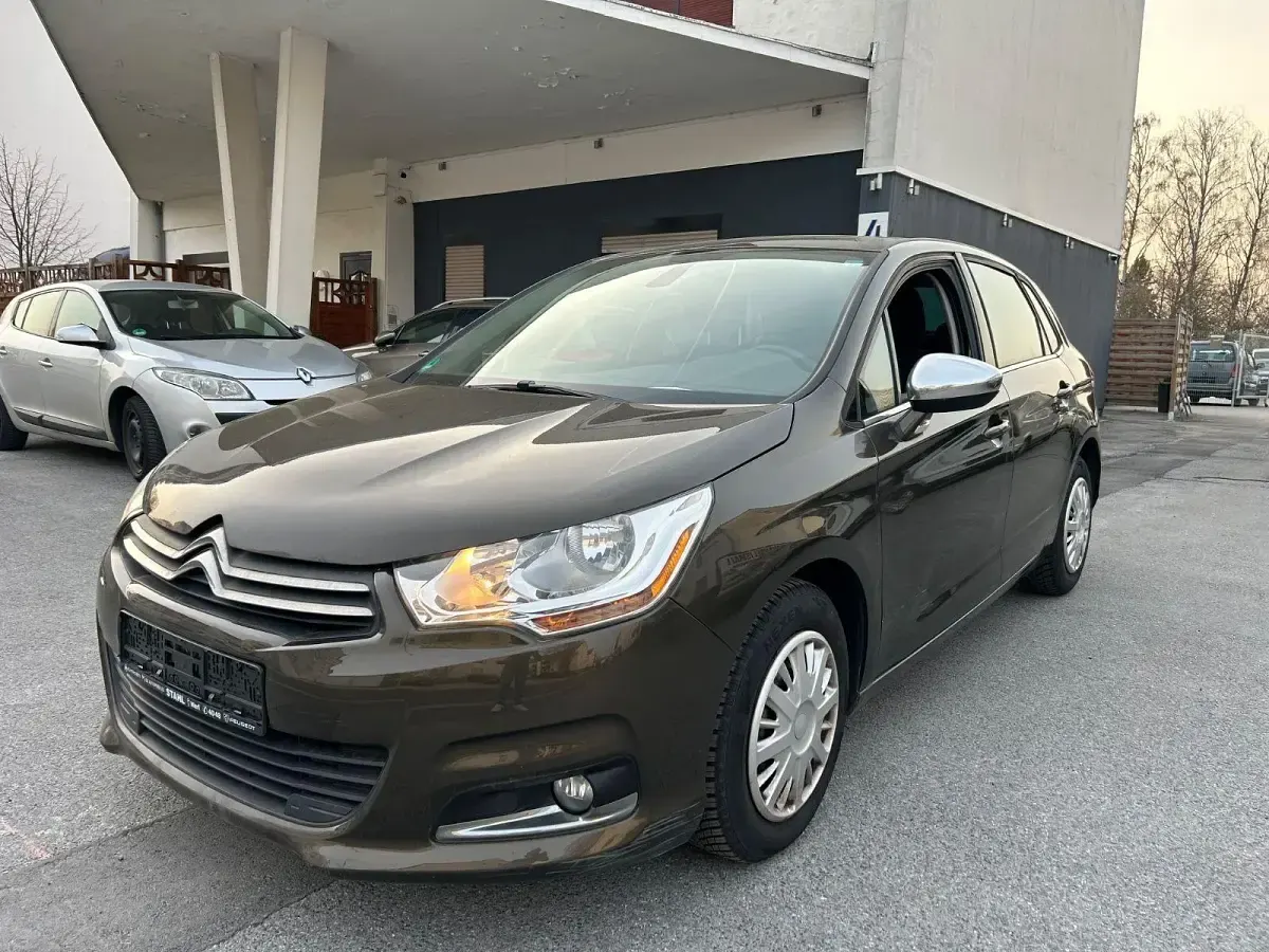 Gebraucht Citroën C4 SELECTION 120 PS (88 kW) 2014 Braun Kombi