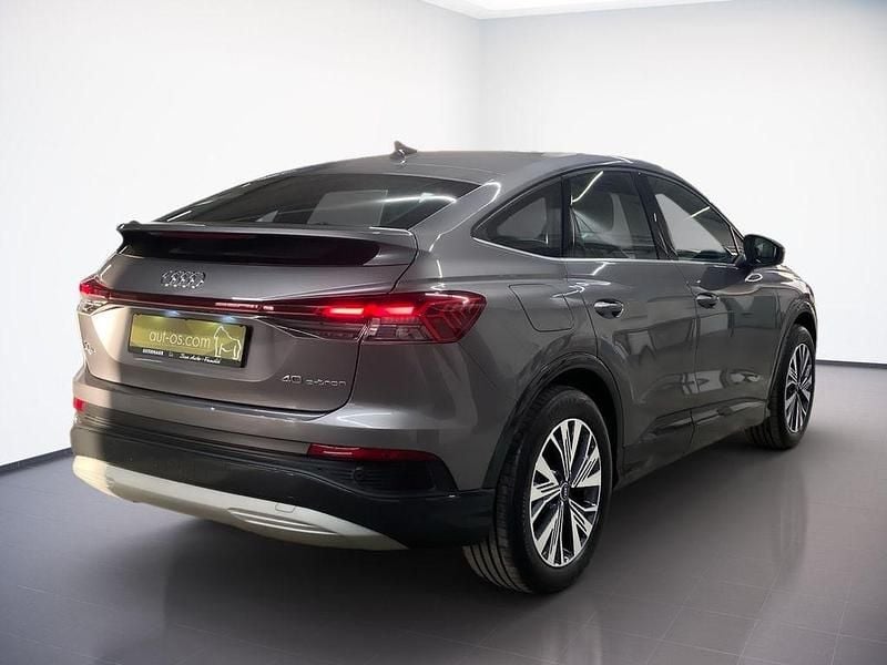 Gebraucht Audi Q4 Sportback e-tron Ambiente 150 kW (204 PS) 2021 Taifungrau SUV