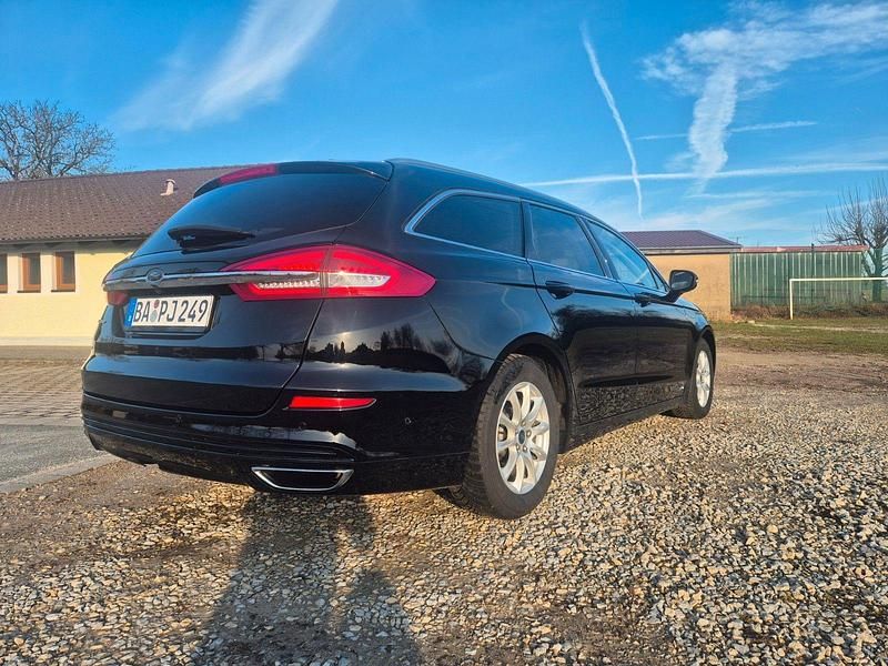 Gebraucht Ford Mondeo ST 179 PS (131 kW) 2019 Schwarz Kombi