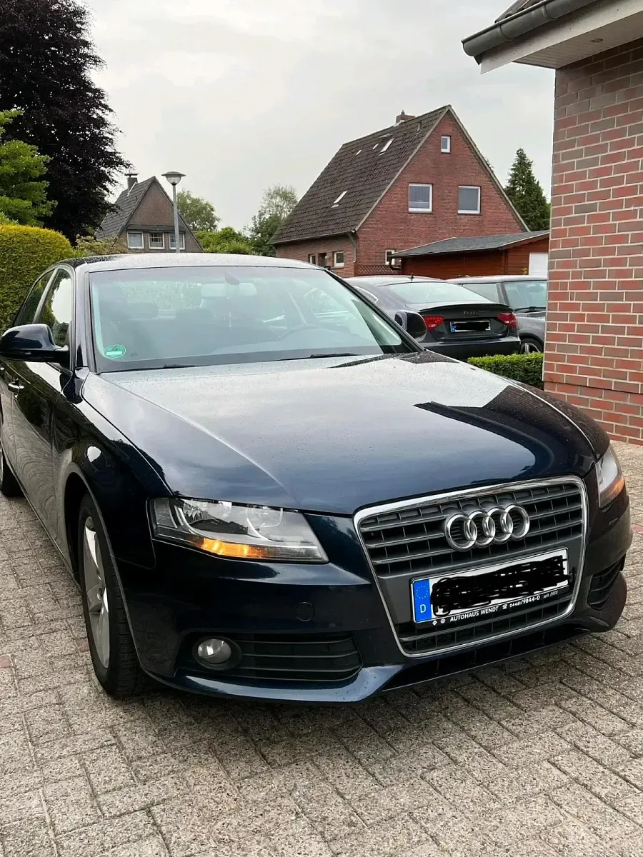 Gebraucht Audi A4 160 PS (117 kW) 2008 Blau Limousine