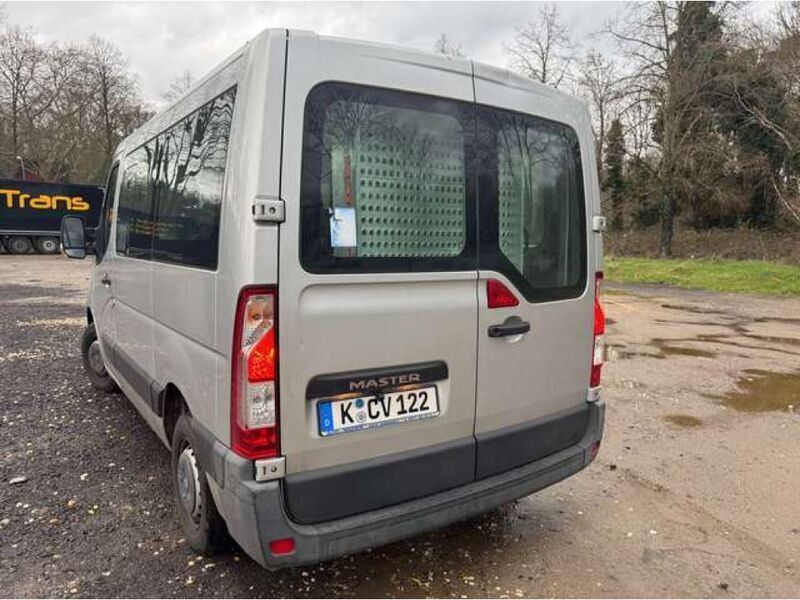 Usado Renault Master 101 HP (74 kW) 2012 Cinzento Van