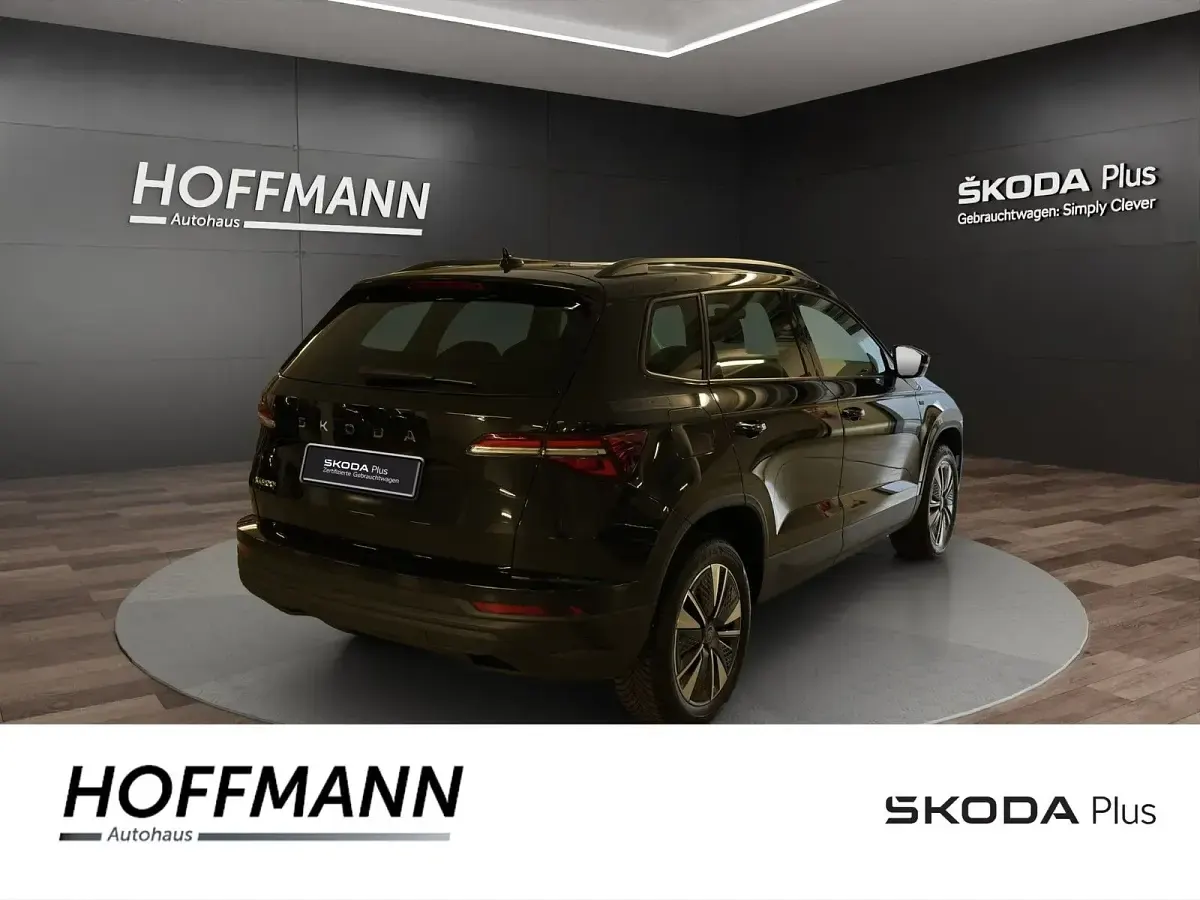 Gebraucht Skoda Karoq Selection 150 PS (110 kW) 2025 Schwarz SUV