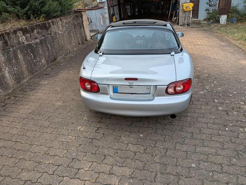 Gebraucht Mazda MX5 Sportive 145 PS (106 kW) 2003 Silber Cabrio