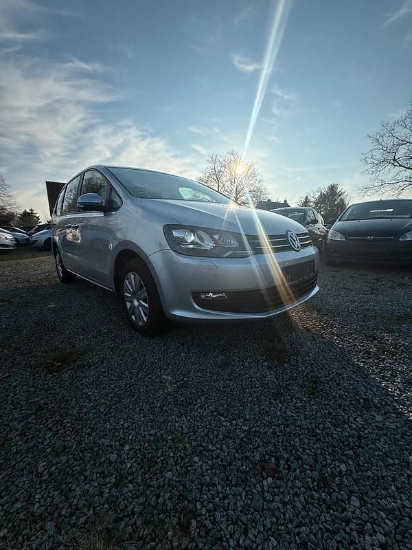 Gebraucht VW Sharan 140 PS (102 kW) 2011 Silber Van / Kleinbus